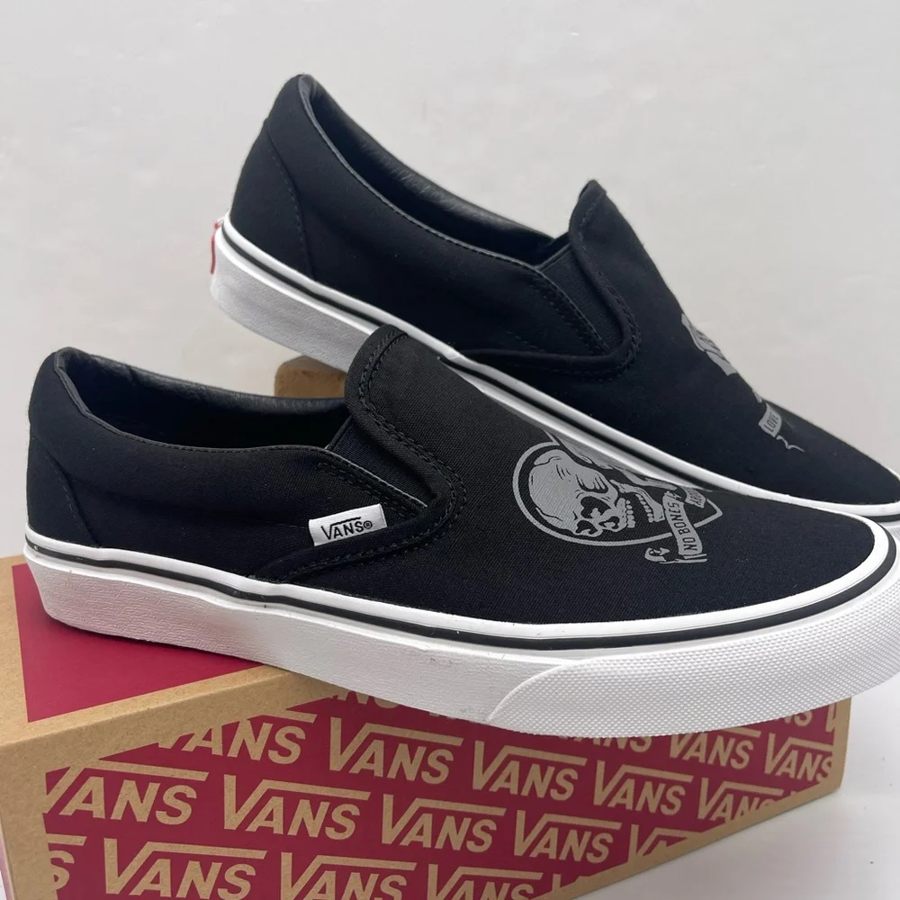 Vans Skull WMNS Classic Slip-On Love You To Death Black/True White Sneakers